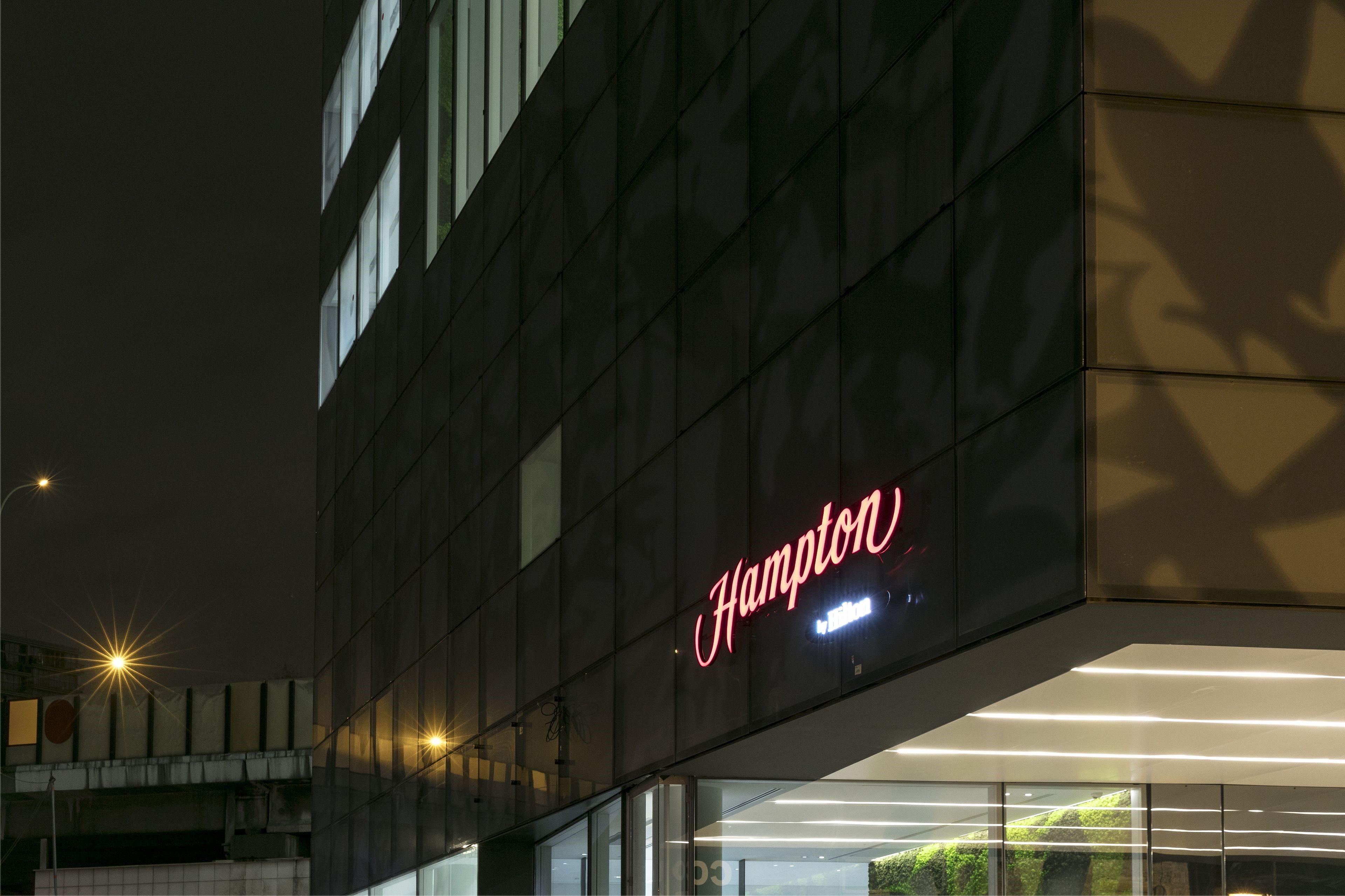 מלון Hampton By Hilton Paris קלישי מראה חיצוני תמונה