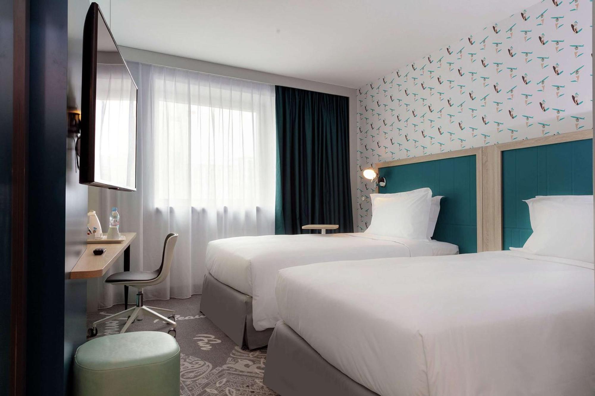 מלון Hampton By Hilton Paris קלישי מראה חיצוני תמונה